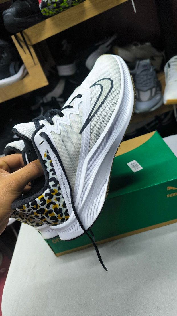 Leopar Desenli Beyaz Kadın Spor Ayakkabı - Görsel 4