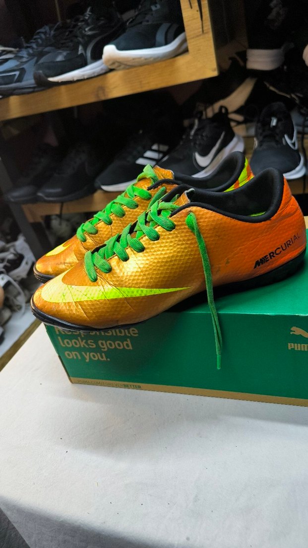 Turuncu Desenli Erkek Futbol Ayakkabısı - Görsel 3