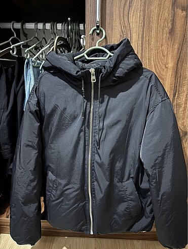Bershka mont