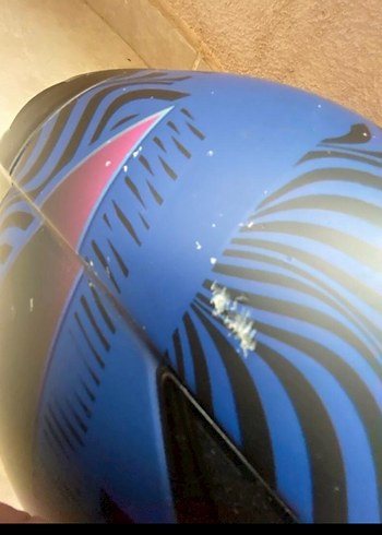 Parlak Çok Renkli Baskılı Biker Kask - Görsel 3