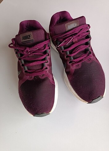 Oljinal nike 40 numara 