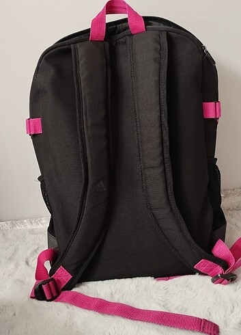 Orijinal Adidas okul çantası