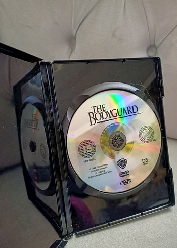 The Bodyguard Dvd - Görsel 3