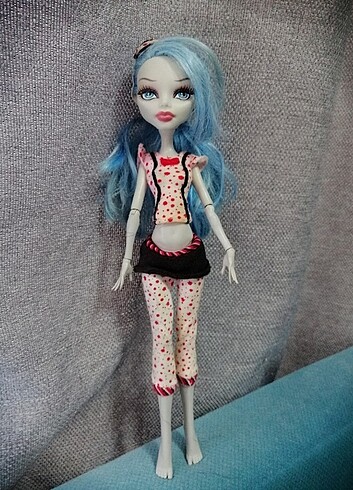 Monster high ghoulia yelps