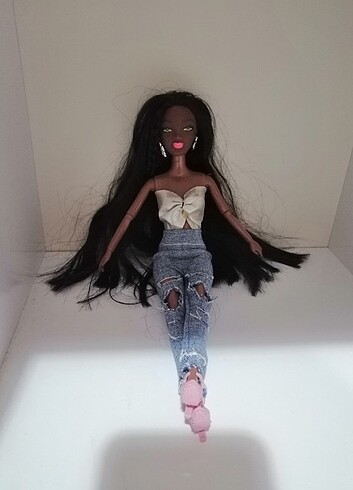 Barbie Jean ve üst 