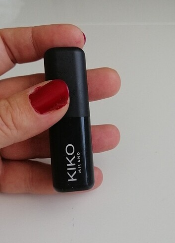 Beden Kiko lipstick 401 no ruj