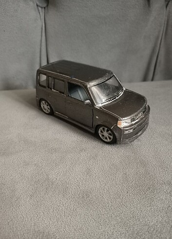 Kinsmart Toyota araba
