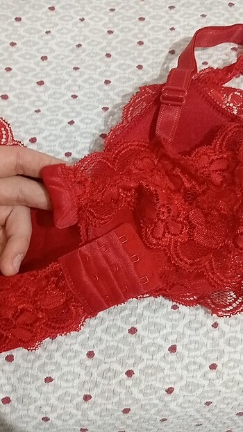 l Beden kırmızı bralet