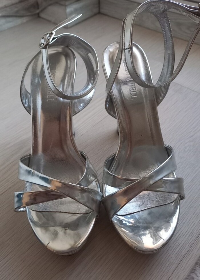 Topuklu ayakkabı  - Görsel 2