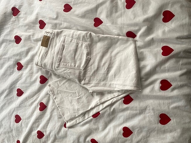 Beyaz jeans