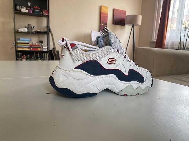37 Beden çeşitli Renk Orijinal Skechers d-lite3