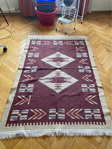 Çift taraflı makinada yıkanan kilim