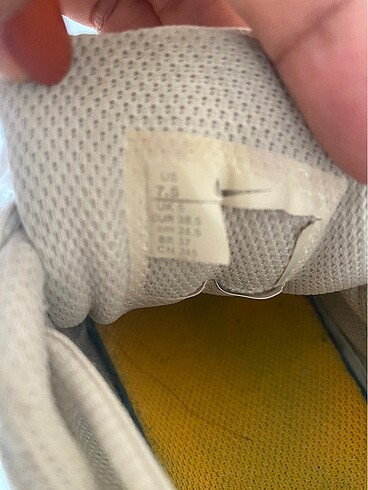 37 Beden camel Renk Orijinal Nike spor ayakkabı