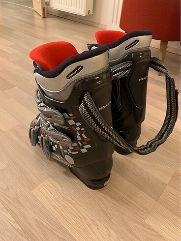 40 Beden kırmızı Renk TECHNO PRO CARVING Kayak takımı
