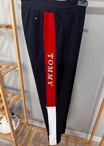 Tommy Erkek Kırmızı Baskılı Eşofman Altı - Görsel 3