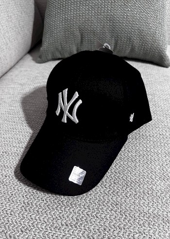 Siyah New York Nakışlı Spor Şapka