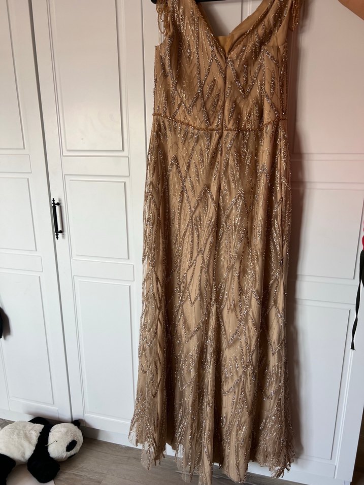 42 beden uyumlu Gold V Yaka Uzun Abiye Elbise - Görsel 2