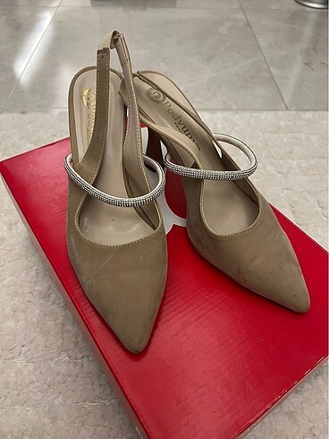 Topuklu ayakkabı ten rengi - Görsel 2