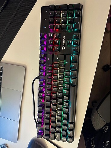 Gamepower Gamepower oyuncu klavyesi RGB