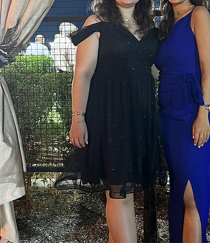 Kısa siyah abiye