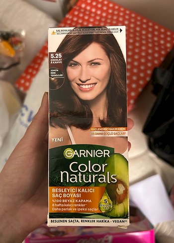 Garnier Color Naturals 5.25 Çikolata Kahve Saç Boyası