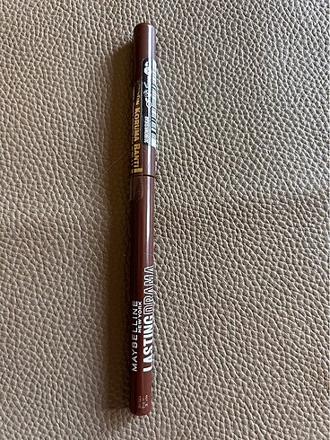 Maybelline göz kalemi