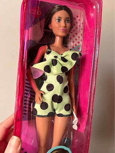  Beden Barbie büyüleyici parti bebekleri