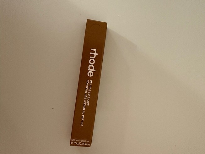 Rhode Lip Shape Lean