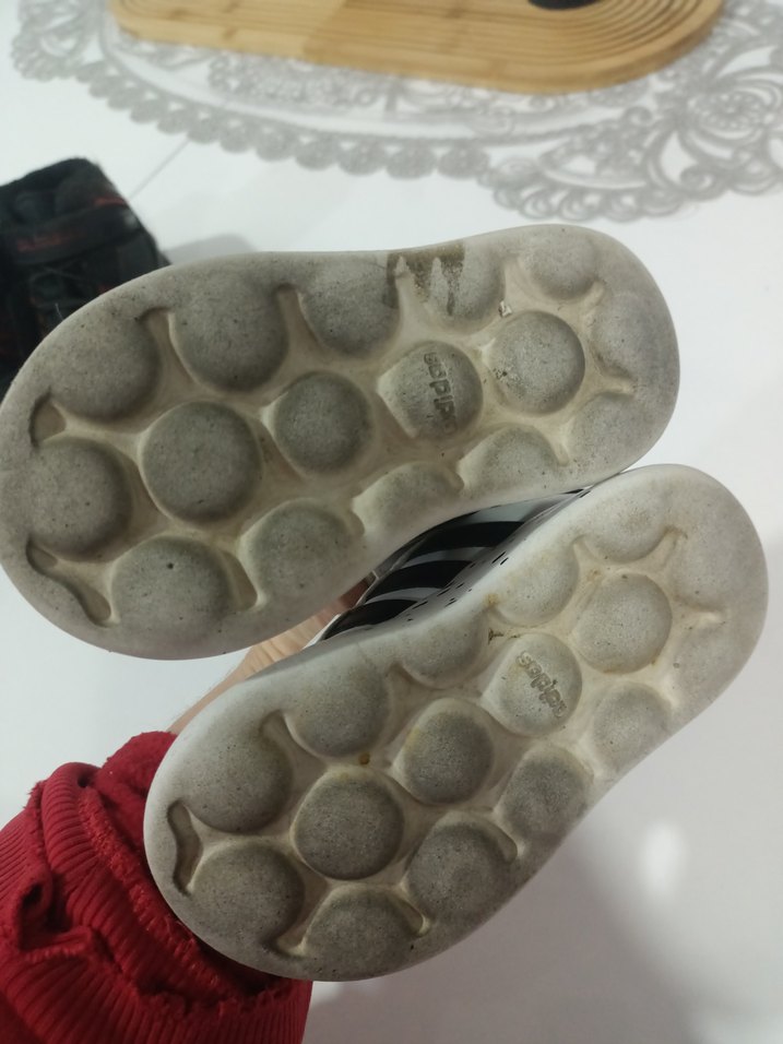 Kız Çocuk Beyaz Cırt Cırtlı Spor Ayakkabı - Görsel 5