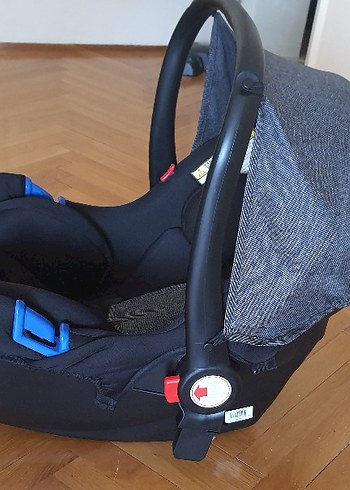 Siyah Bebek Araba Koltuğu Ana kucagi - Görsel 3
