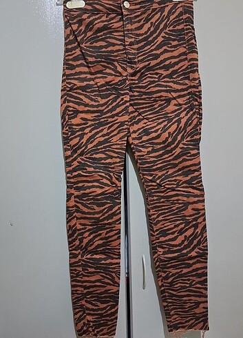 H&M H&m Jean Zebra