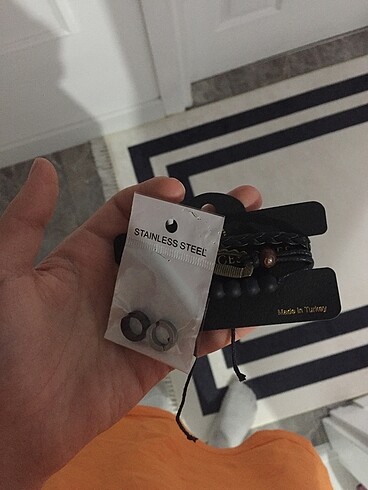 Küpe mıknatıslı yeni ilan gri siyah