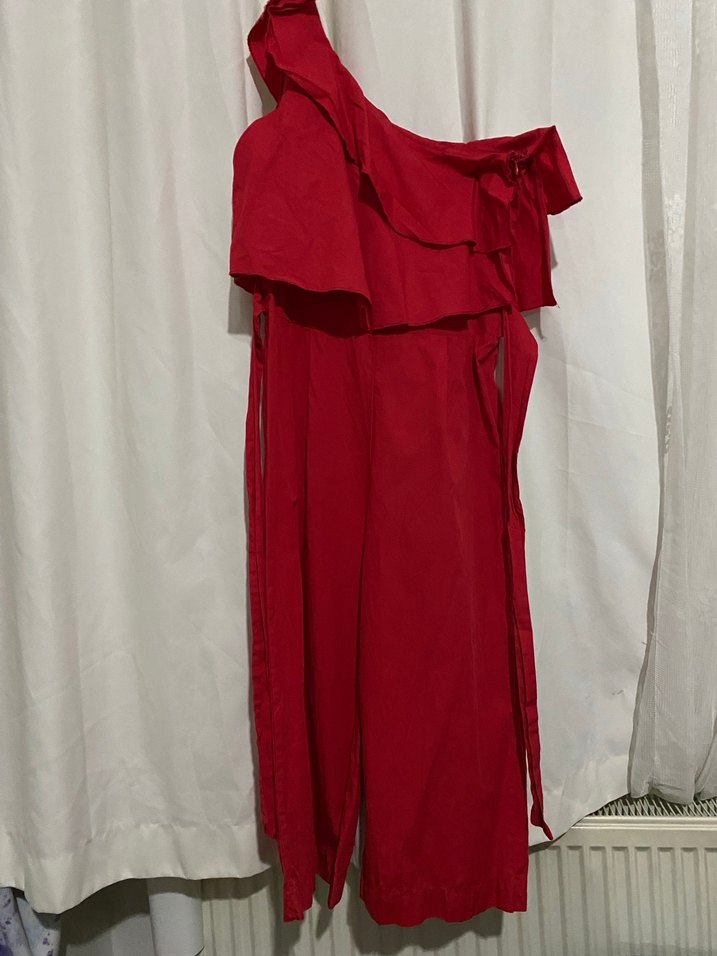 Kırmızı Fırfırlı Yarım Kol Mini Kadın Tulum - Görsel 2