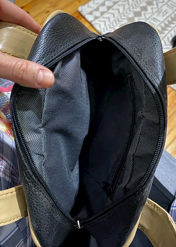 Bej Detaylı Siyah Deri Vintage Çanta - Görsel 6