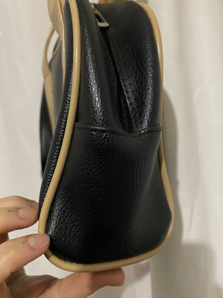 Bej Detaylı Siyah Deri Vintage Çanta - Görsel 2