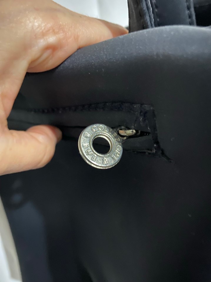 Sade Siyah Paraşüt Kumaş Omuz Çantası - Görsel 3