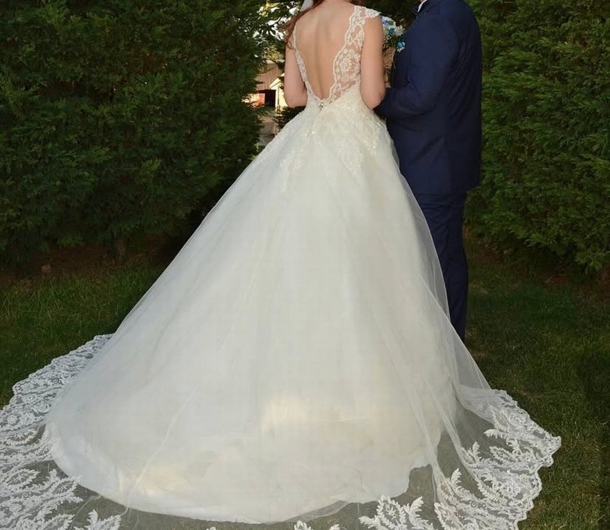 Dantel İşlemeli Beyaz Straplez A Kesim Gelinlik - Görsel 3