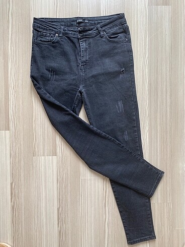 siyah skinny fit distressed pantolon