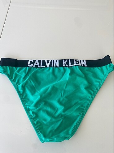 m Beden Bikini altı