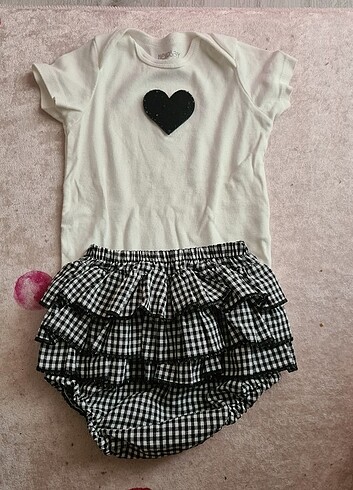 HelloBaby Çıtçıtlı bady takımı