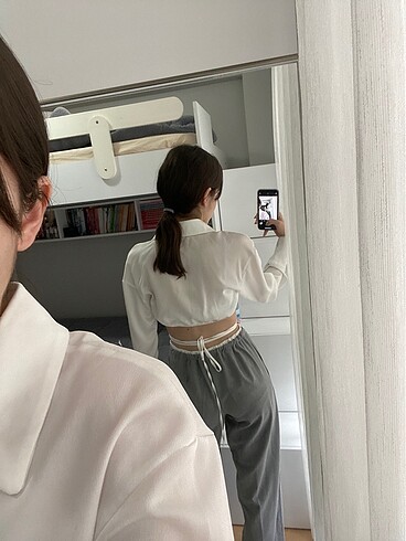 s Beden Crop gömlek