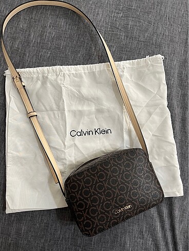 Calvin Klein çanta