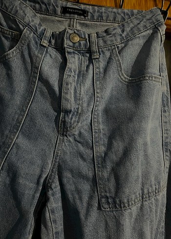 Kadın Mavi Bol Kesim Midi Kot Pantolon - Görsel 3