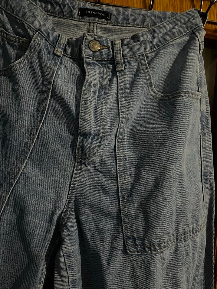 Kadın Mavi Bol Kesim Midi Kot Pantolon - Görsel 3