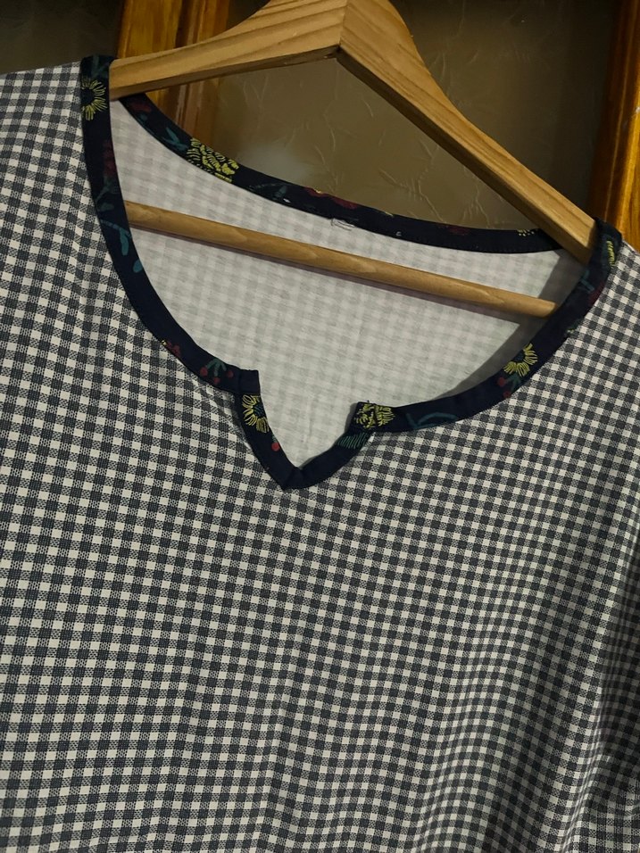 Düğmeli Ekose Desenli Gri Hamile Tunik - Görsel 4