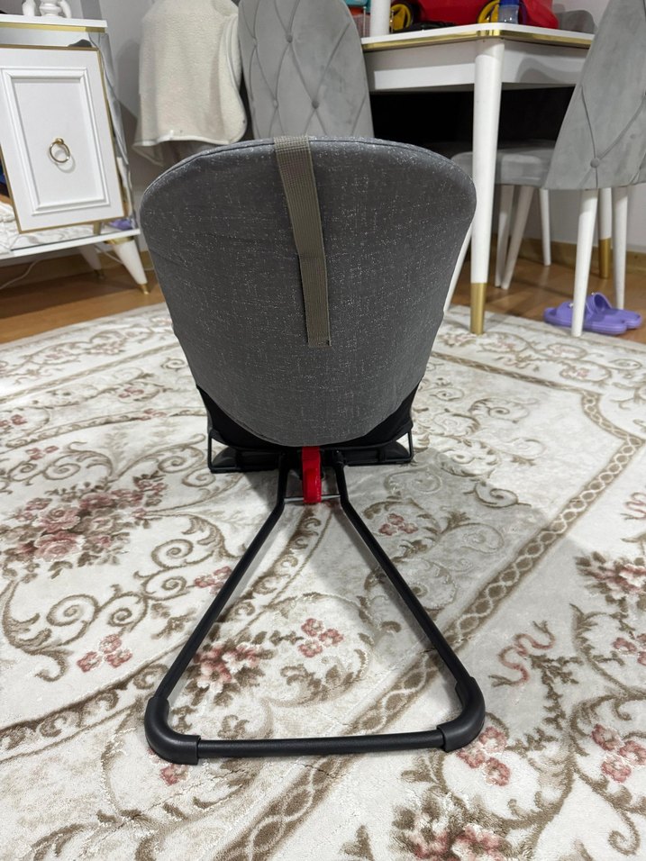 Gri Bebek Taşıma Koltuğu - Görsel 4