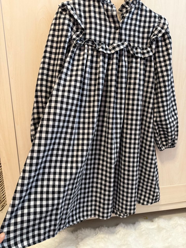 Kalın Siyah Beyaz Kareli Uzun Kollu Kız Elbise - Görsel 5