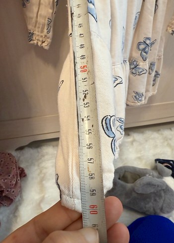 Kelebek Baskılı Bej Kız Elbisesi - Görsel 7