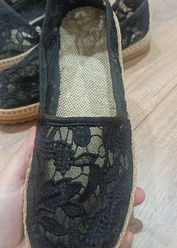 Siyah Dantel Detaylı Dolgu Topuklu Kadın Espadril - Görsel 2