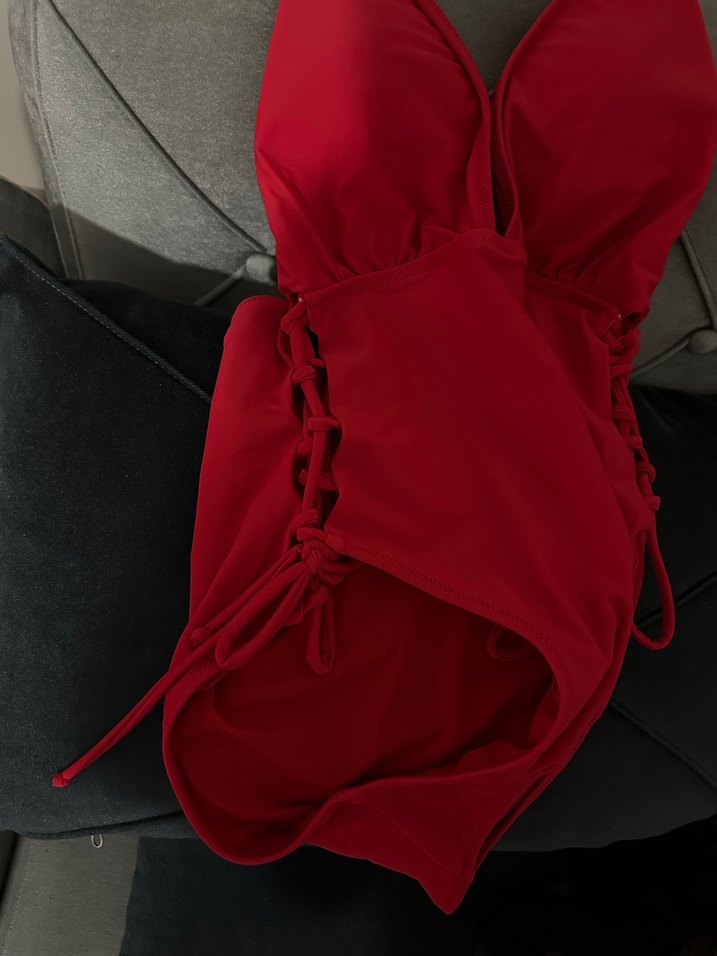 Kırmızı İpli Kadın Mayo - Görsel 2